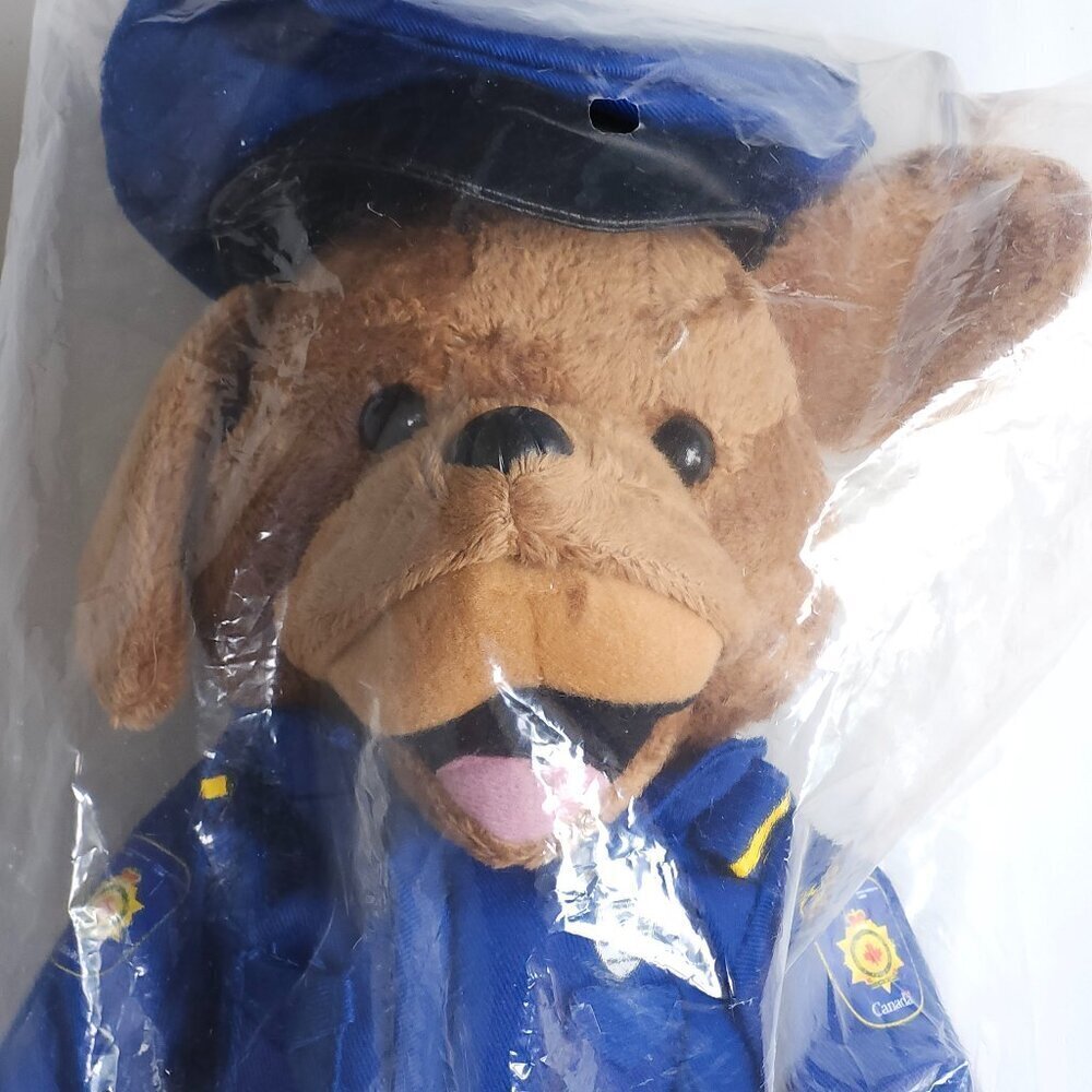 Correctional Services Canada Plush Dog Guard Dog Toy BNIP
